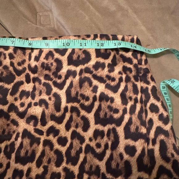 J.Crew Leopard Print wrap Skirt in dutchesse satin - Picture 9 of 12